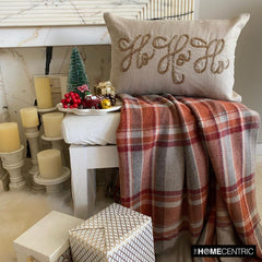 Ho Ho Ho - Gold Linen Christmas Ho Ho Ho Lumbar Cushion Cover