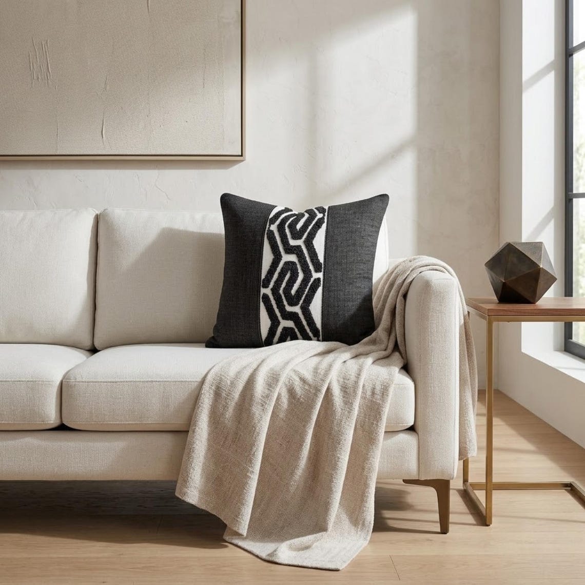 Black Labyrinth Throw Cushion Cover