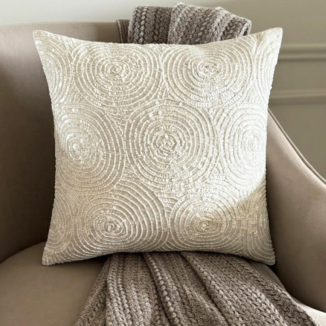 Ivory Swirls Pillow Cover