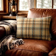 Plaidflow Beige - Beige Velvet Winter Plaid Lumbar Cushion Cover