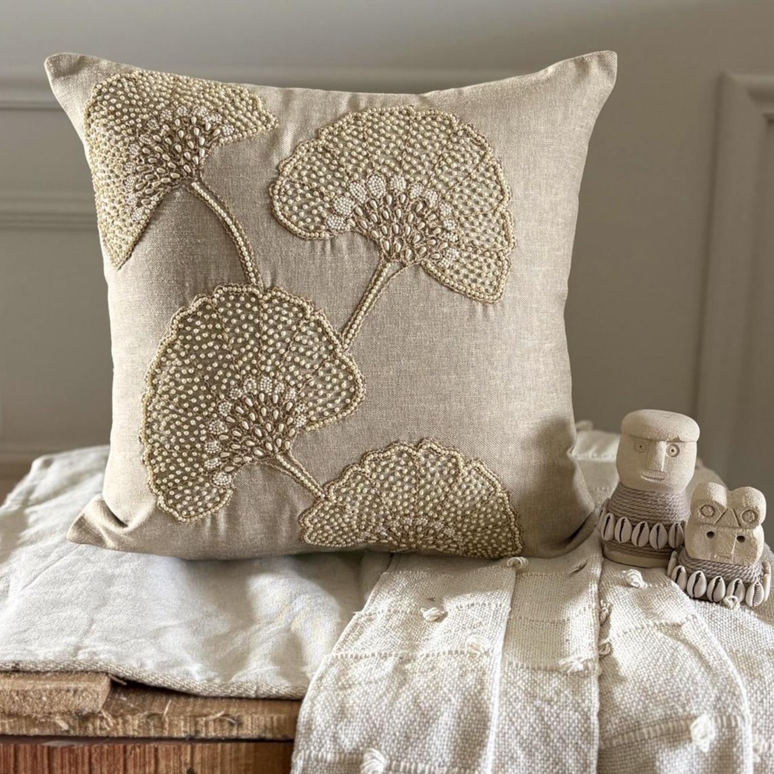 Pearl Gingko Throw Cushion Cover