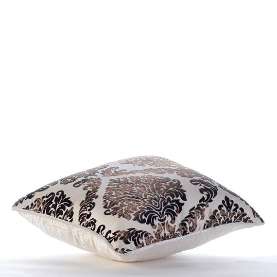 Blonde Damask - Gold Velvet Throw Pillow Cover