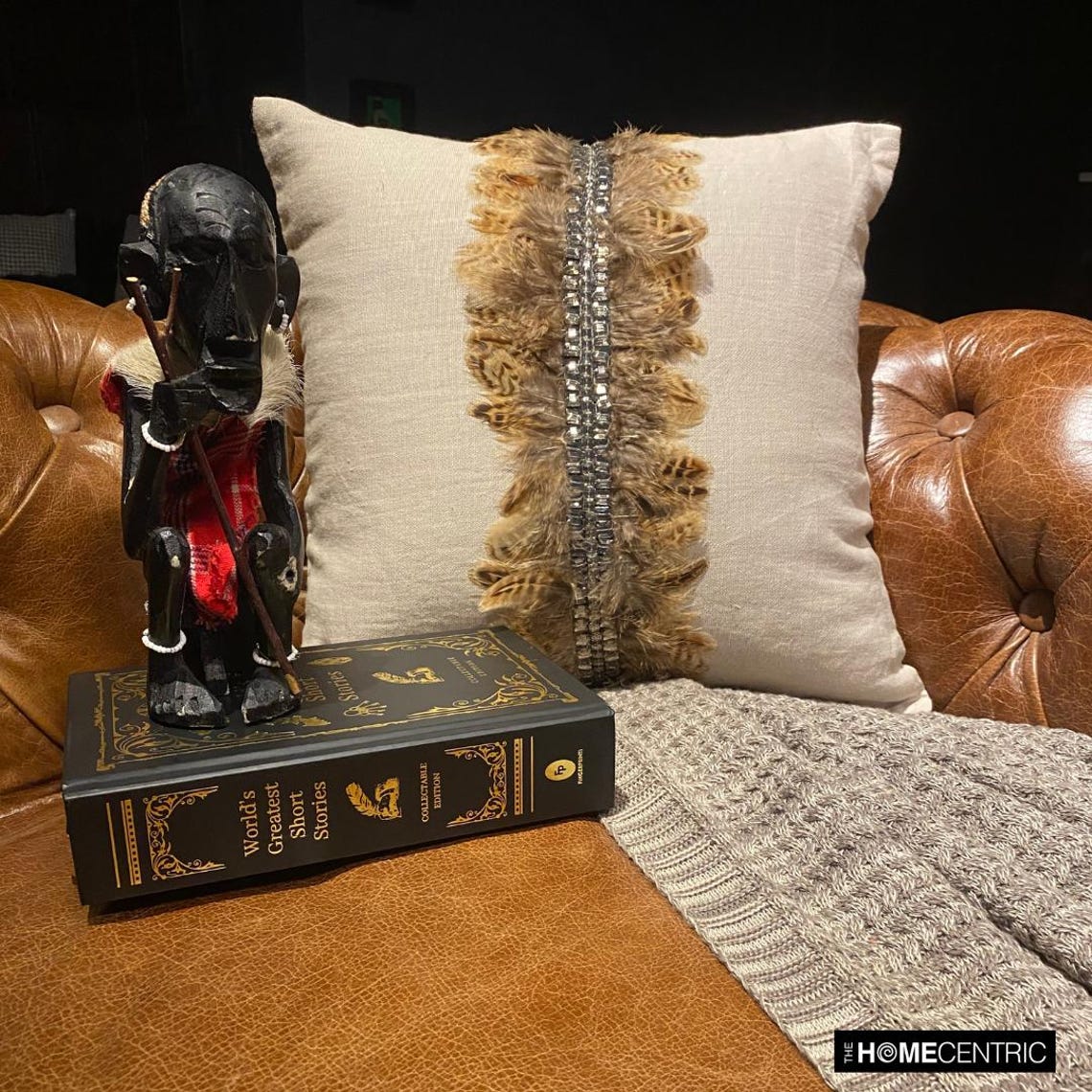 Exotic Feathers - Beige Linen Throw Cushion Cover