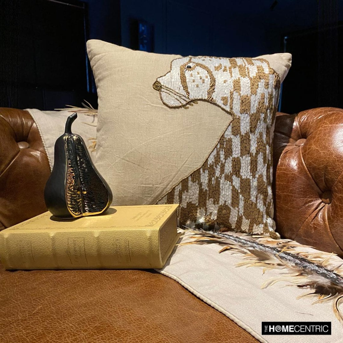 Leopard Purr - Natural Beige Linen Throw Pillow Cover