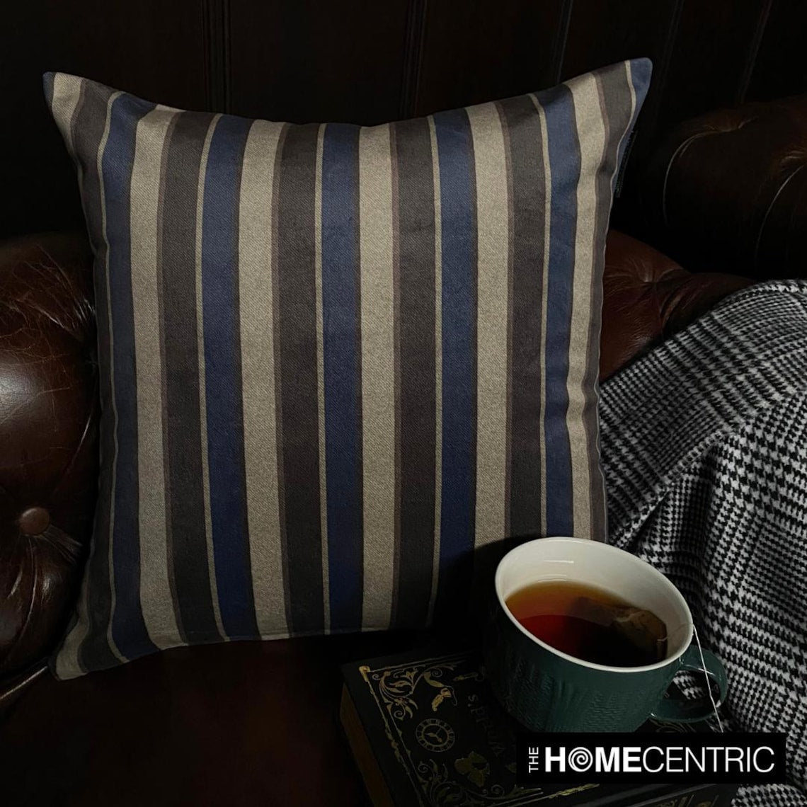 Stripe Flow Blue Throw Cushion Cover