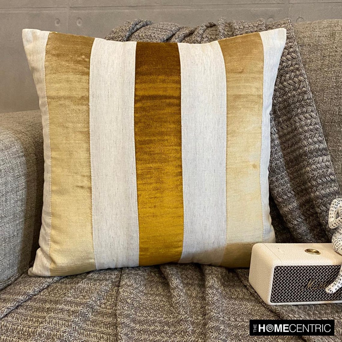 Velvet Band Gold Throw Pillow Cover
