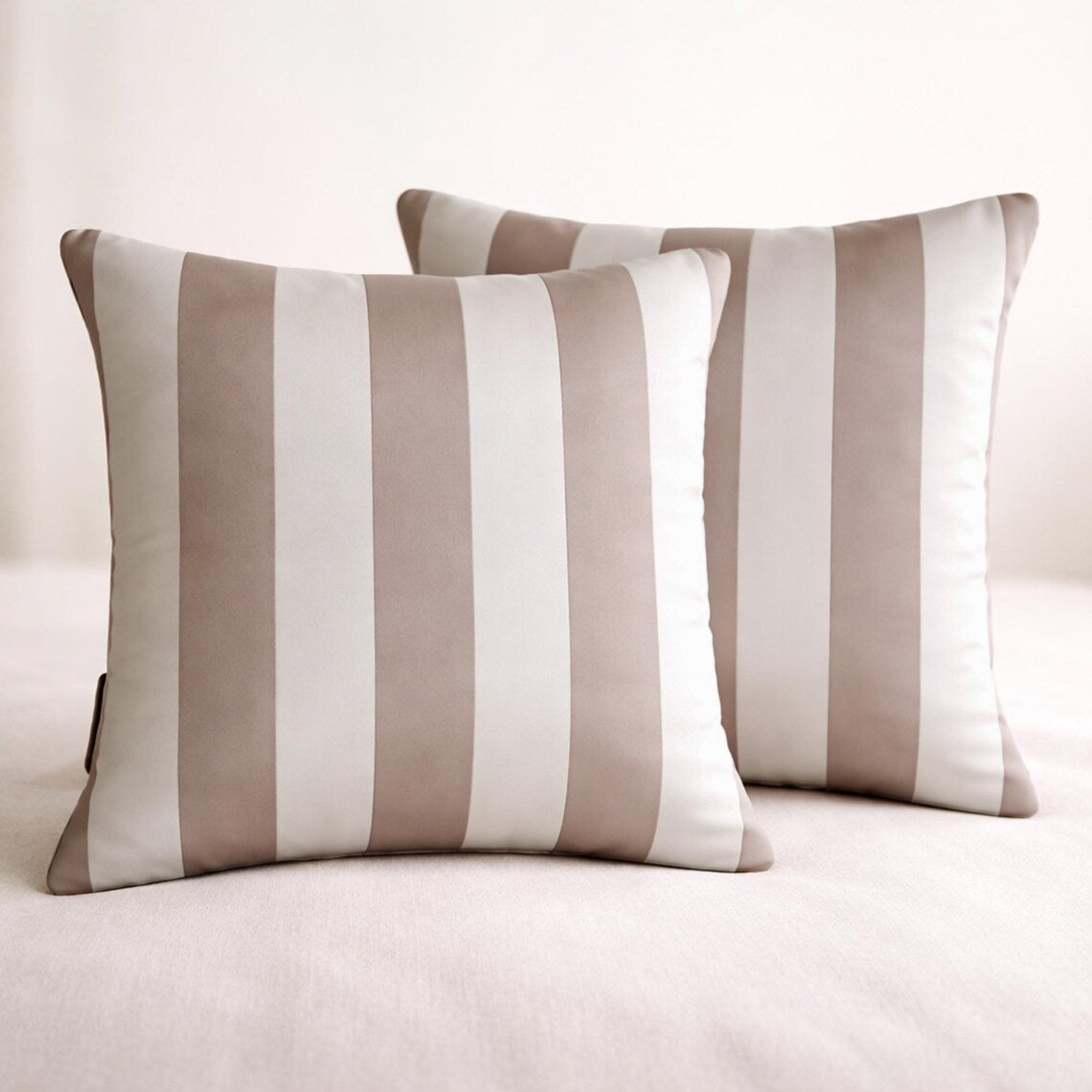 Mocha Vertical Throw Cushion Cover