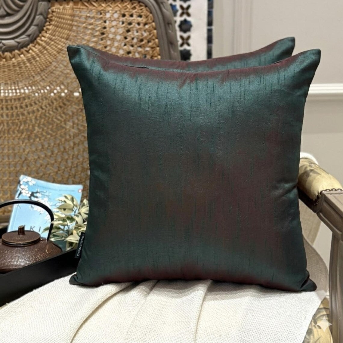 Green Red Luxury Throw Cushion Cover