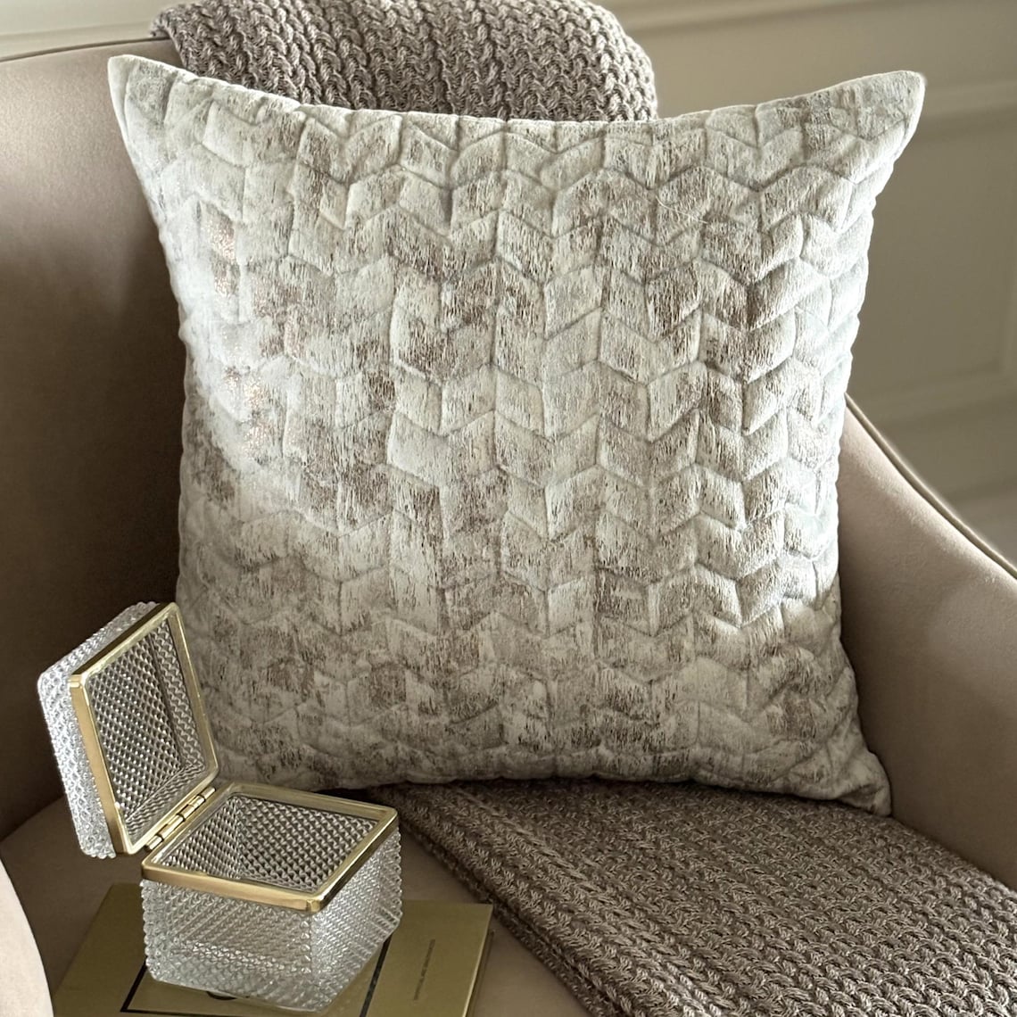 Foil Chevron Throw cushion Cover