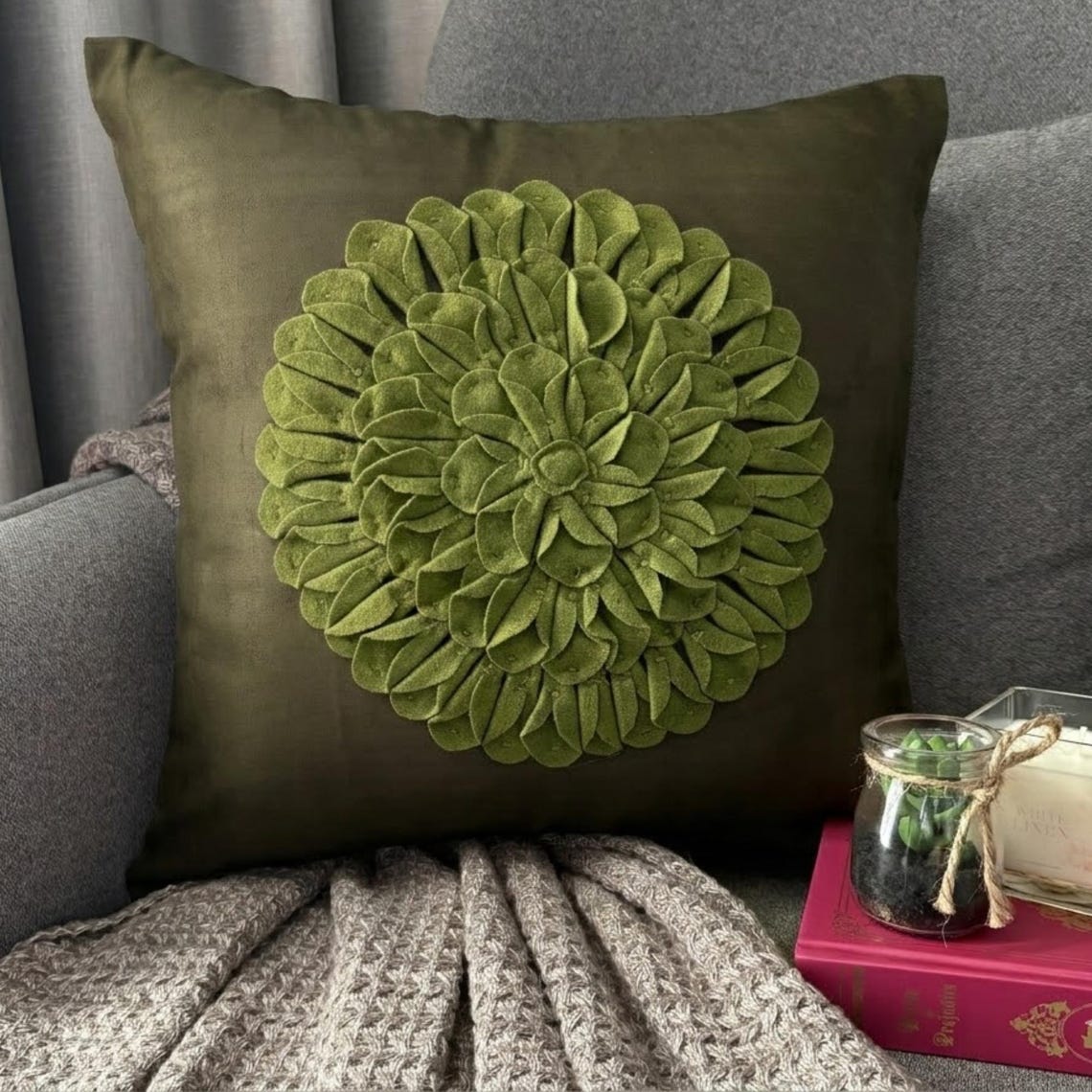 Green Dahlia Euro Sham