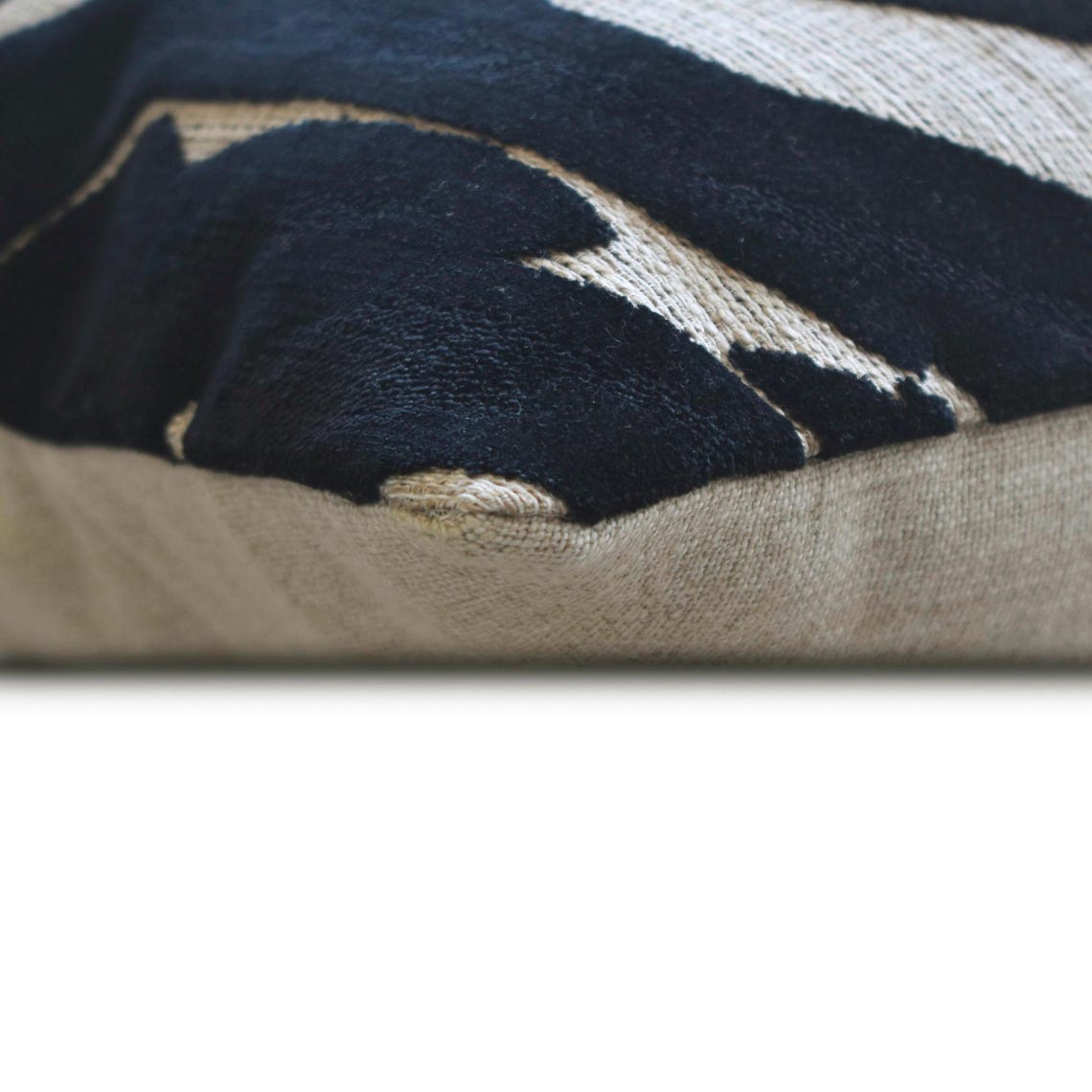 Black Onyx Throw Cushion Cover