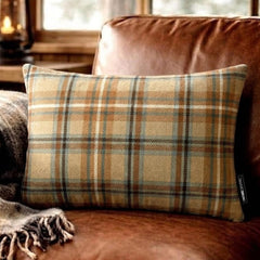 Plaidflow Beige - Beige Velvet Winter Plaid Lumbar Cushion Cover