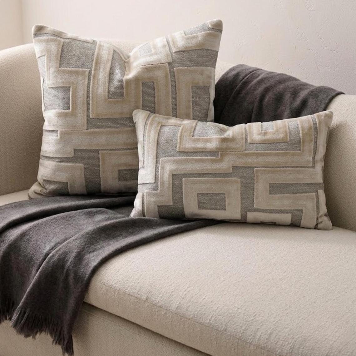 Oat Maze Lumbar Cushion Cover