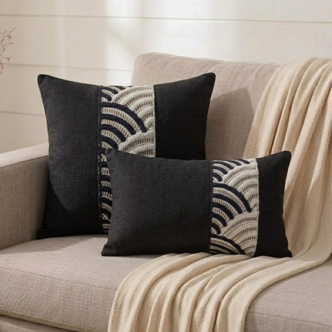 Black Grace Lumbar Cushion Cover