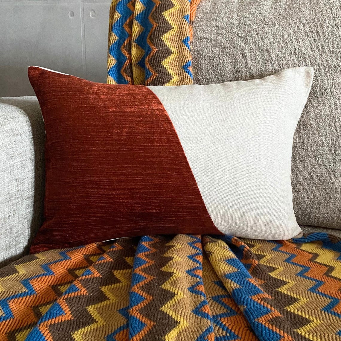 Velutinous Rust Lumbar Pillow Cover