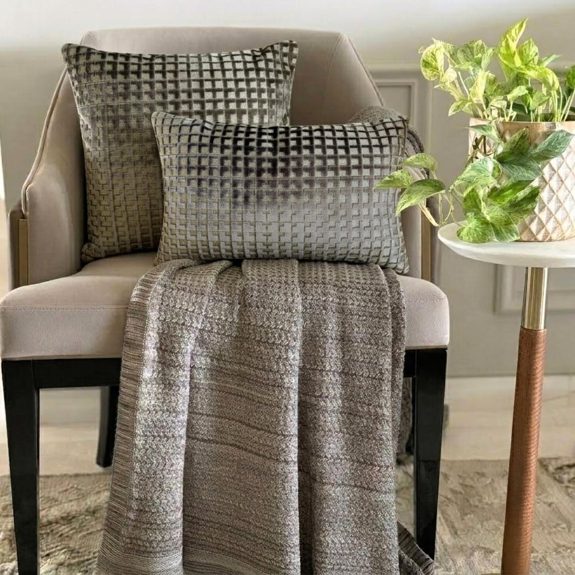 Metro Grid Lumbar Cushion Cover