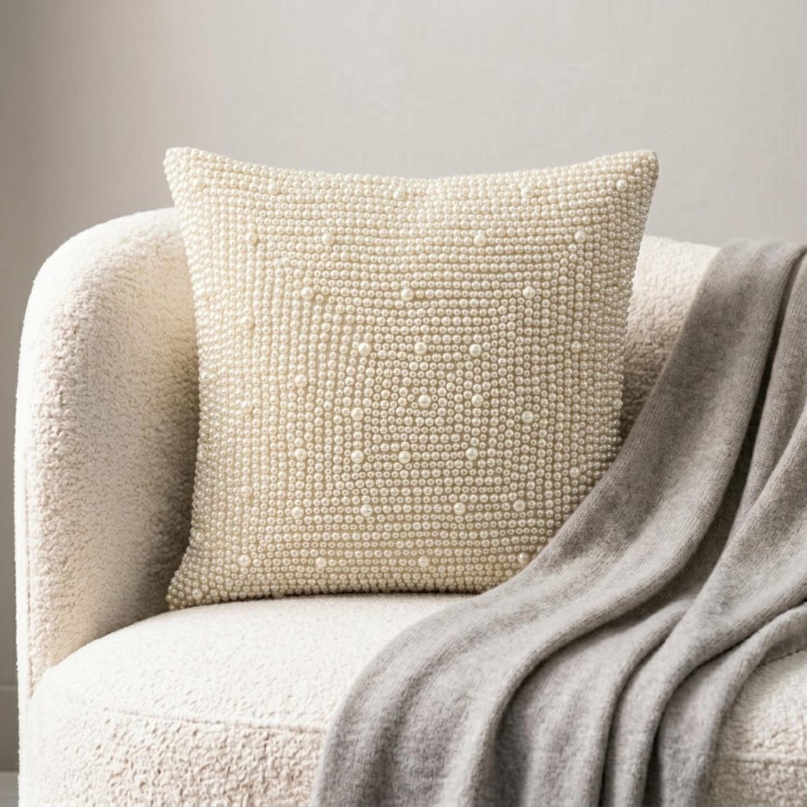 Pearl World Pillow Cover