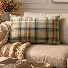 Plaidflow Beige - Beige Velvet Winter Plaid Lumbar Cushion Cover