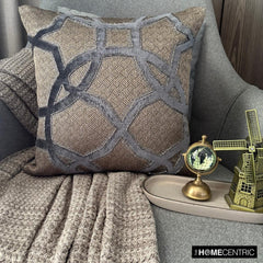 Ashen Interlock - Gray Velvet Throw Cushion Cover