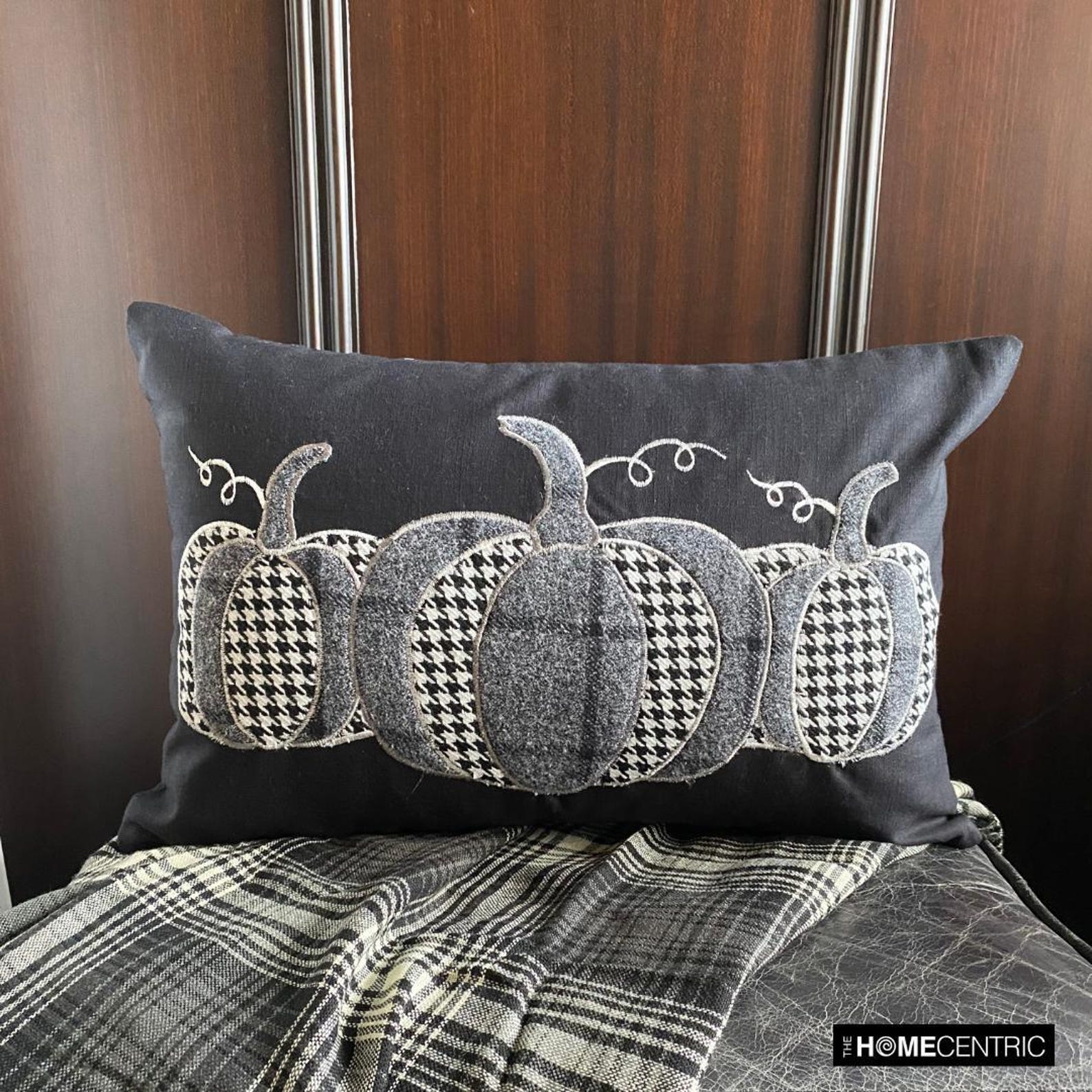 Vintage Pumpkins Lumbar Cushion Cover