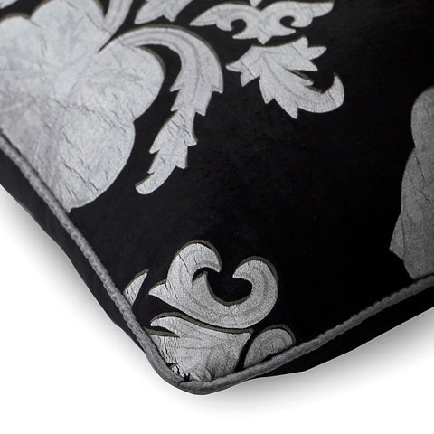 products/BehindTheDamask-Black-VelvetPillowCover-FoilPrint-SilverPrint-DecorativePillow-Printed-Damask-TheHomeCentric_2_31f9bdc3-6370-49c1-92b8-5d3d82f7c1c3.jpg