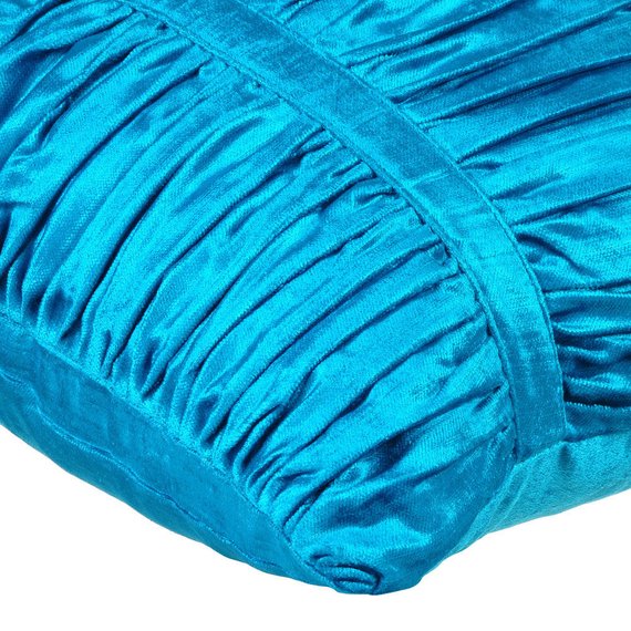 Blue Beauty - Blue Velvet Throw Pillow Cover