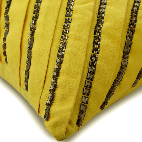 products/crystal-light-yellow-suede-solid-color-modern-decorative-pillow-covers_c52efa5c-7013-4e30-8266-ff52a3f59210.jpg