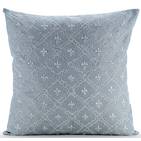 products/french-nautical-blue-silk-toile-contemporary-pattern-fleur-de-lis-lattice-trellis-pillow-covers_62bc108f-1d5a-410c-bd7a-92442b082d05.jpg