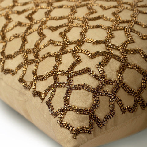 products/gold-trellis-silk-geometric-modern-lattice-decorative-pillow-covers_ccb18fb3-bdcd-4f04-a997-0c230a5cbd0e.jpg