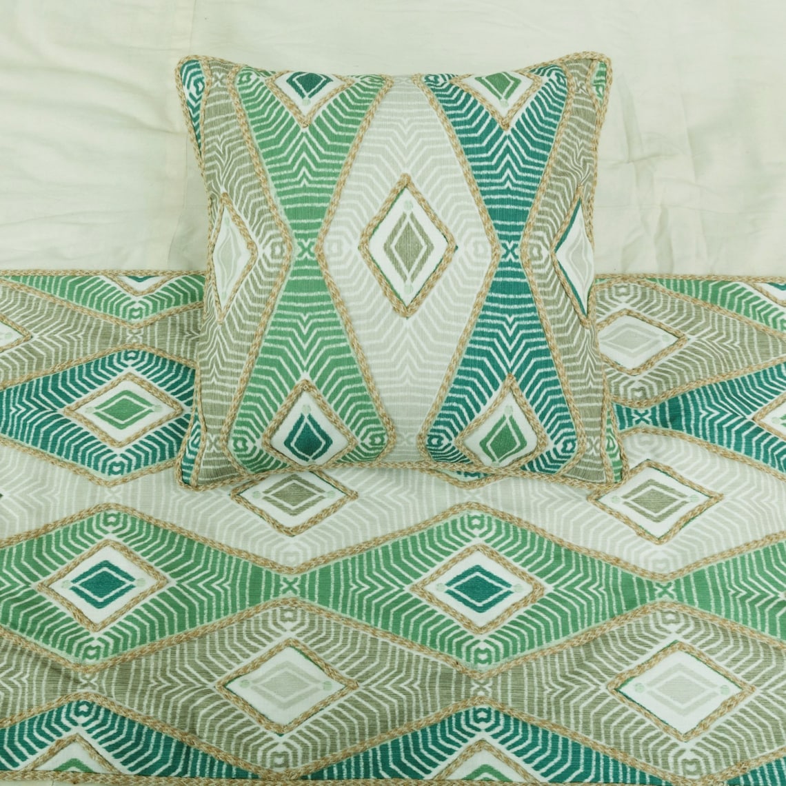 Chantico Decorative Bed Runner and Cushion Cover