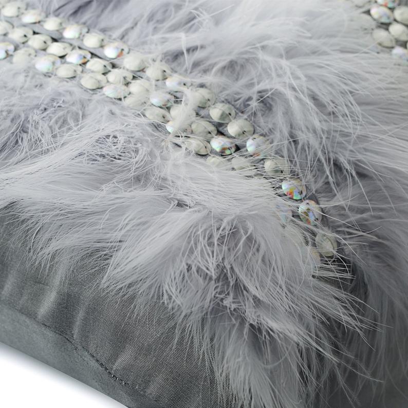 Kitty Fur Throw Cushion Cover