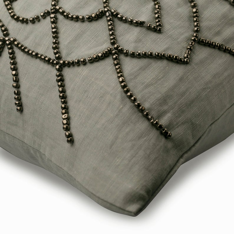 Grey Magnet Floral Throw Cushion Cover