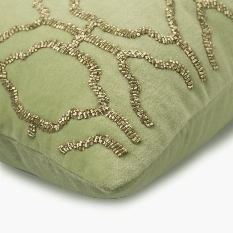 Minty Flavor Lattice Throw Cushion Cover