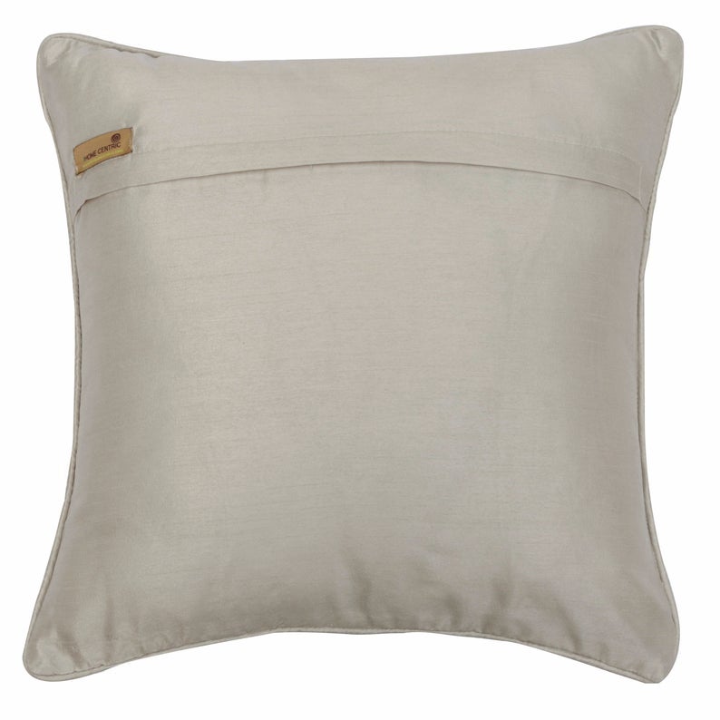 Pearl Memory Throw Pillow Cover