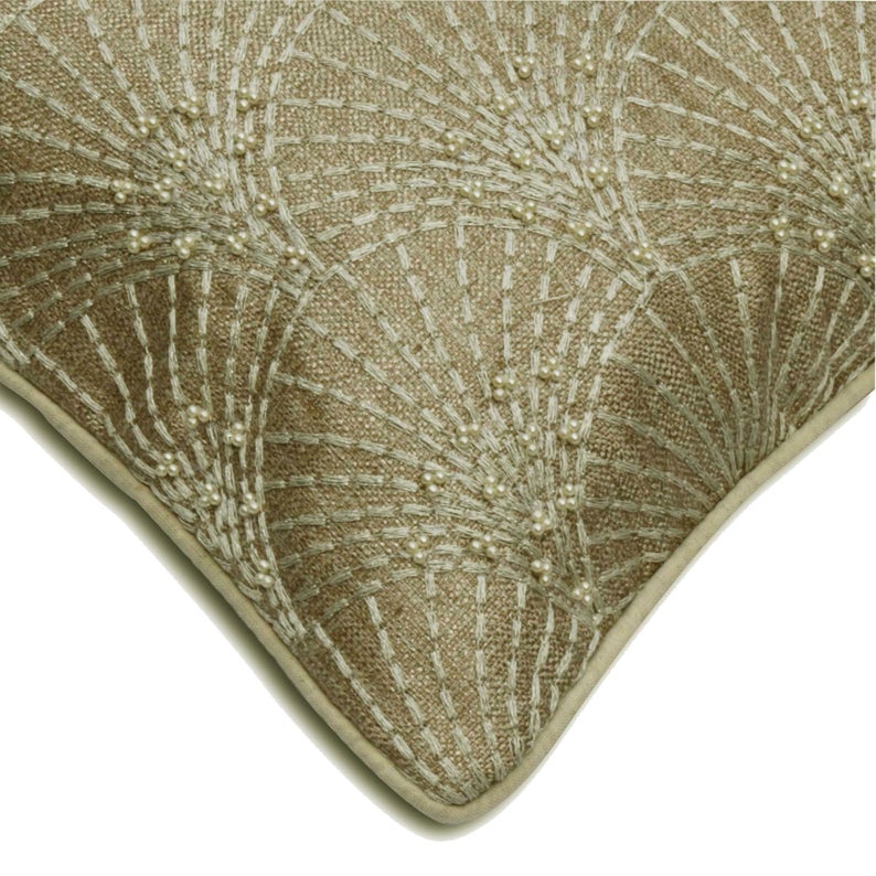 Pearl Deeds Throw Cushion Cover