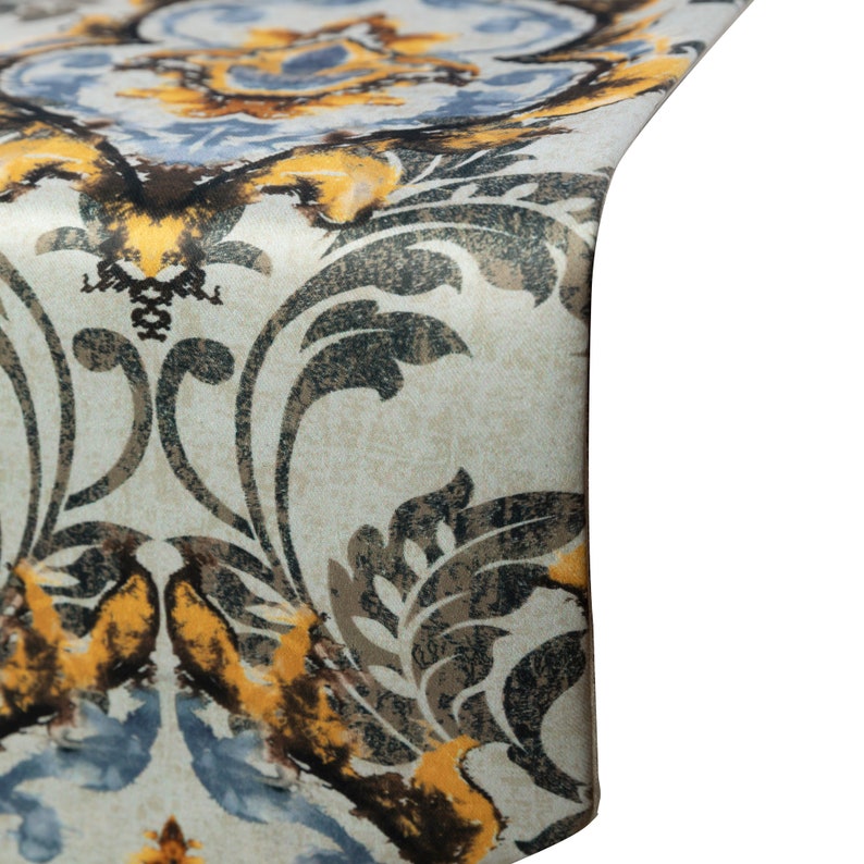 Flaring Damask Decorative Table Runner