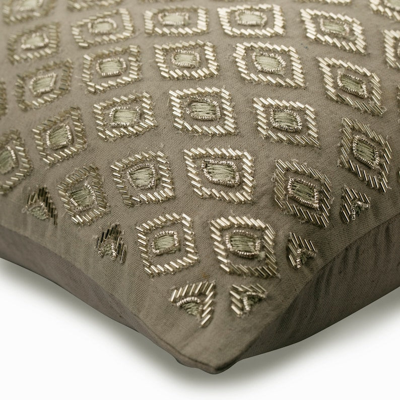 Diamonds And Silver Throw Cushion Cover