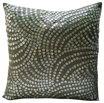 products/modern-decorative-pillows_b084bcad-b304-43c5-a7f7-02b95208355f.jpg