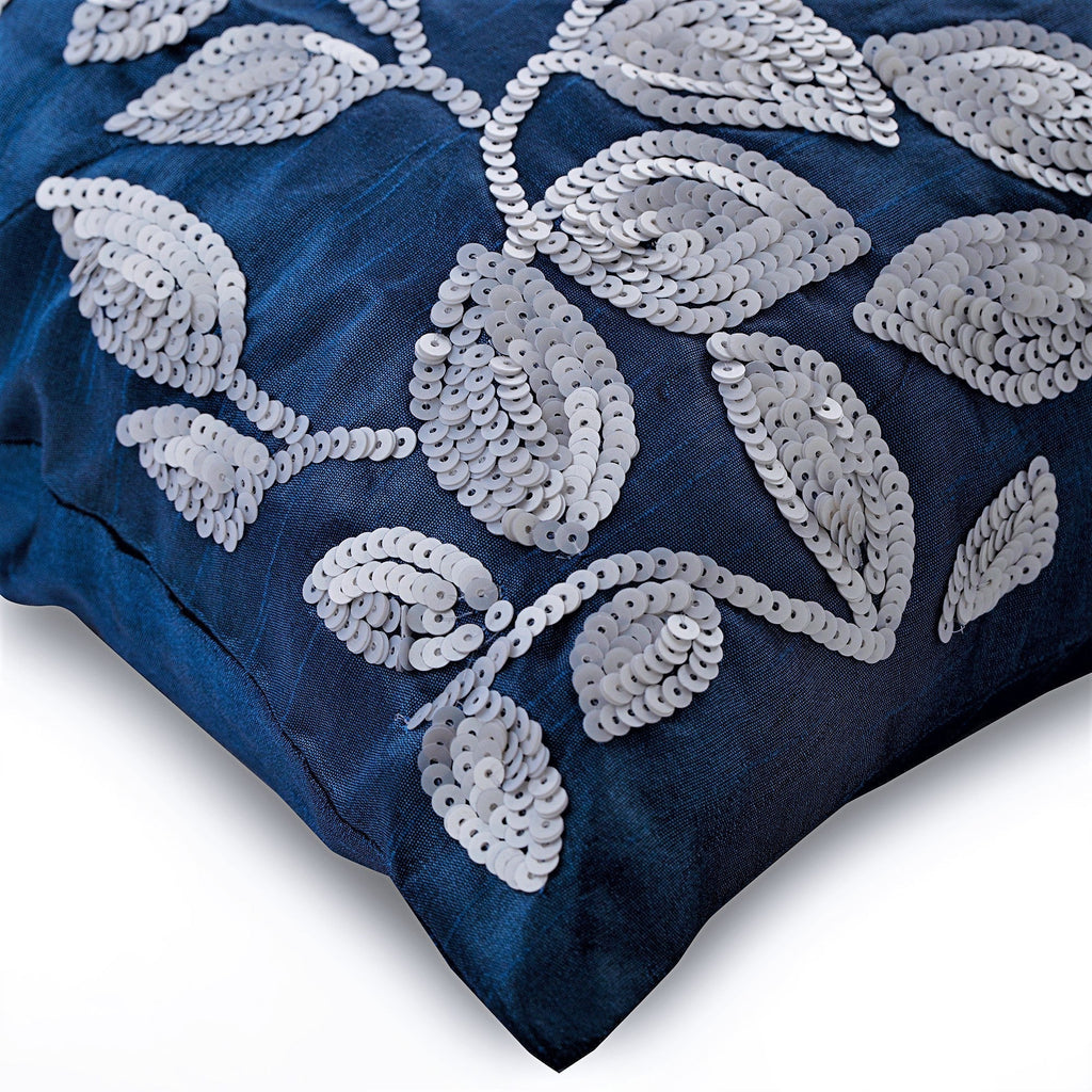 Wintry Blue Leaves - Blue Art Silk Throw Pillow Cover