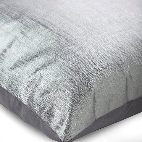 products/silver-leather-strokes-solid-color-modern-textured-metallic-decorative-pillow-covers_916ebf71-a8e2-4869-933b-e727a8dc1a08.jpg